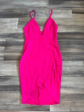 Fashion Nova - Hot Pink V-Neck Spaghetti Strap Dress